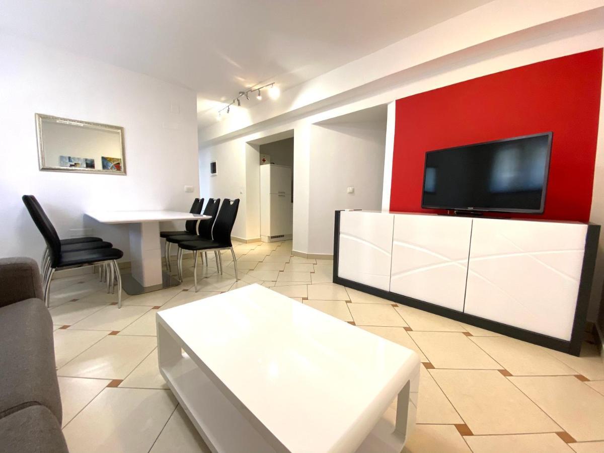 Apartments Mrkonja Матулі Екстер'єр фото
