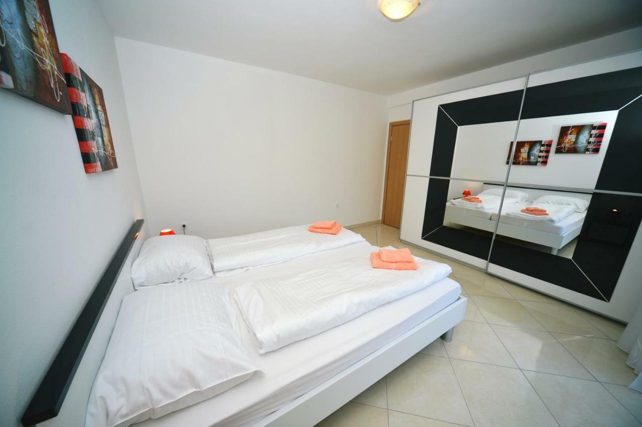 Apartments Mrkonja Матулі Екстер'єр фото