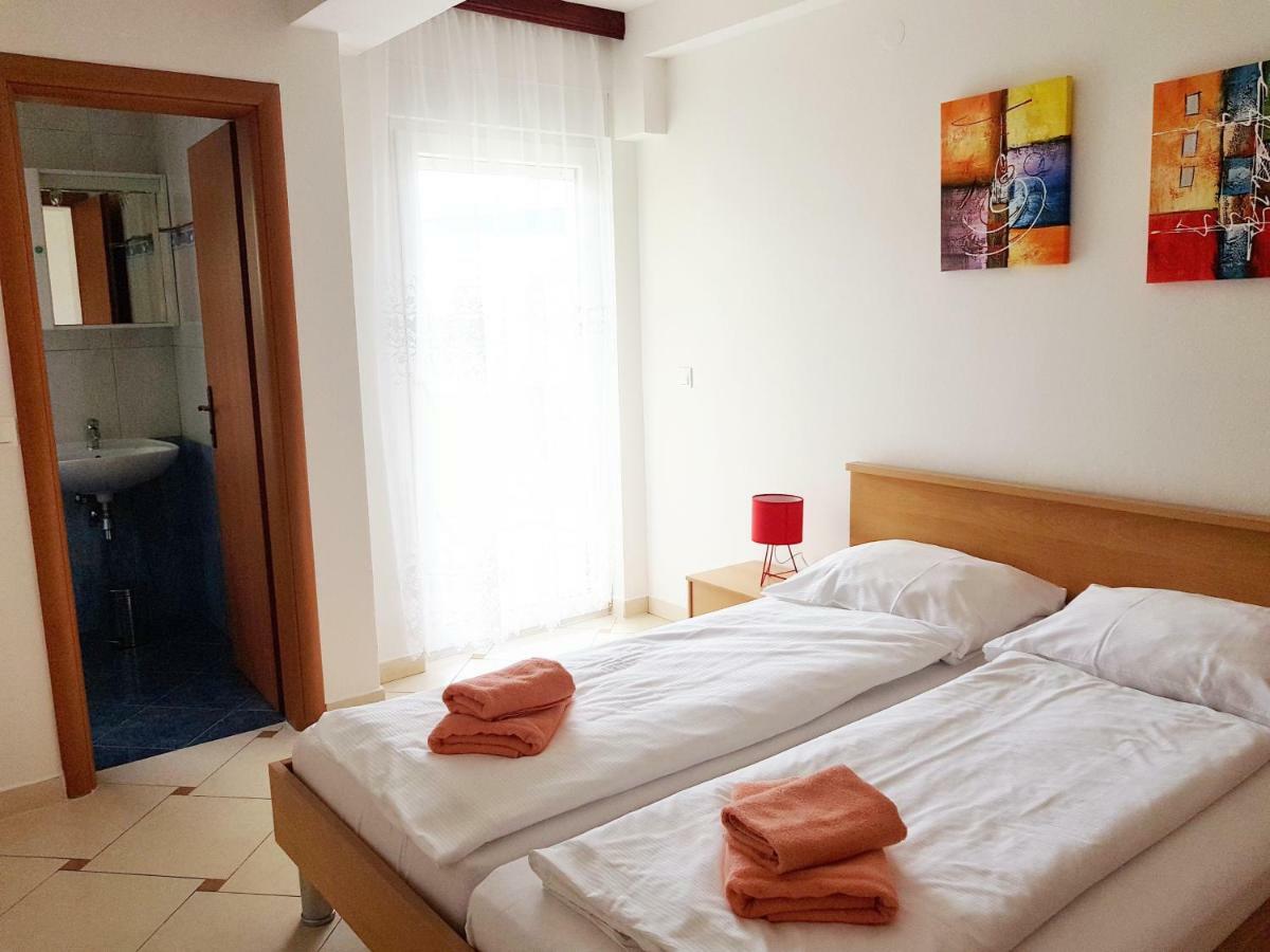 Apartments Mrkonja Матулі Екстер'єр фото
